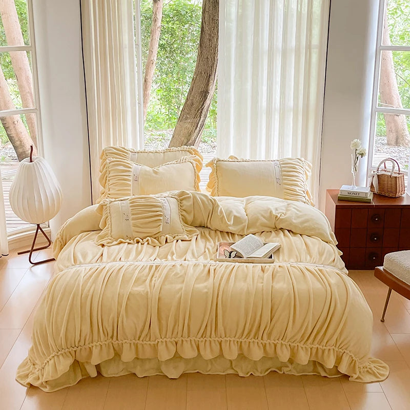 Belbina Taiwan Gold Velvet Soft Fleece Floral Bedding Set