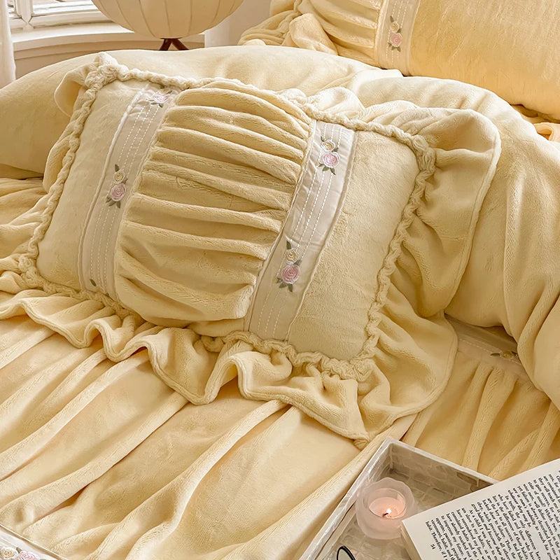 Belbina Taiwan Gold Velvet Soft Fleece Floral Bedding Set