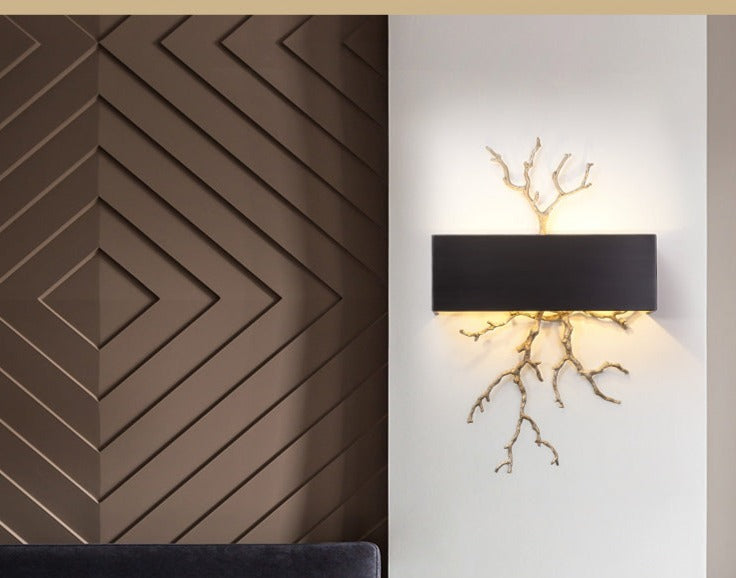 Lampe murale en cuivre Fulvia fabriquée à la main