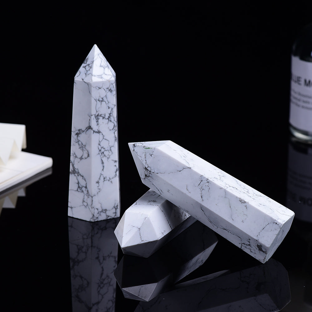 Howlite Crystal Point Luxury Home Decoration