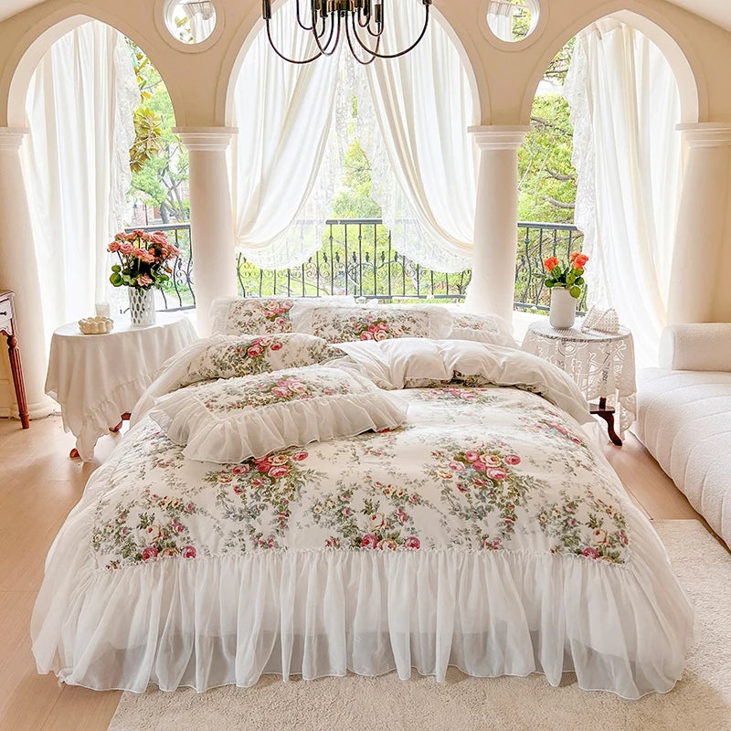 Exploring the Weave of Time: 10 Intriguing Facts About Bedding Sets