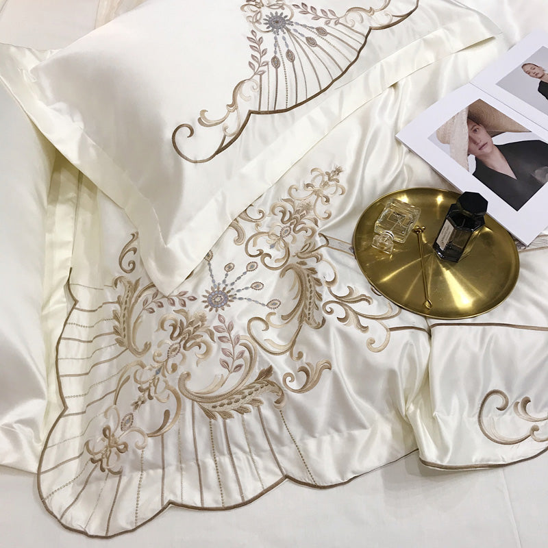 Luxury Embroidered bedding set