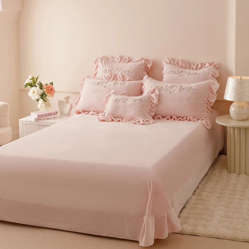 Agnes Pink Thickened Velvet Soft Fleece Bedding Set