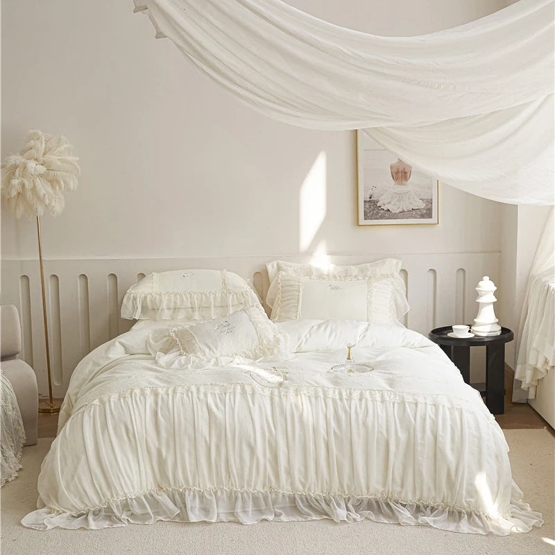 Calogera Dreamy Comfortable Ultra Soft Bedding Set