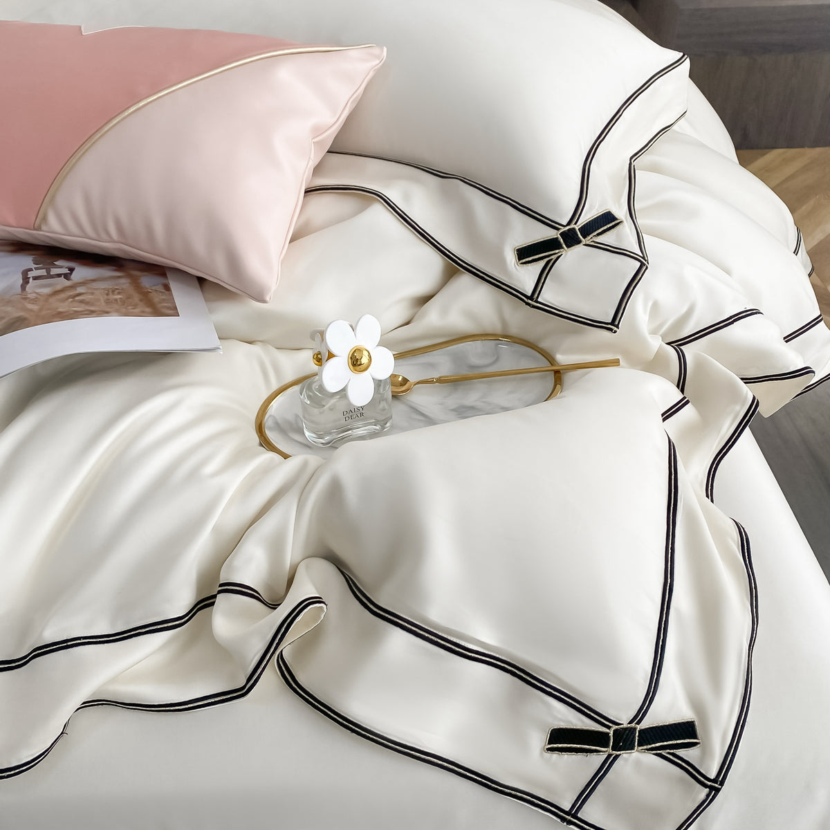 Nuria White Bamboo Fiber Breathable Princess Bowknot Bedding Set - DARIYA HOME