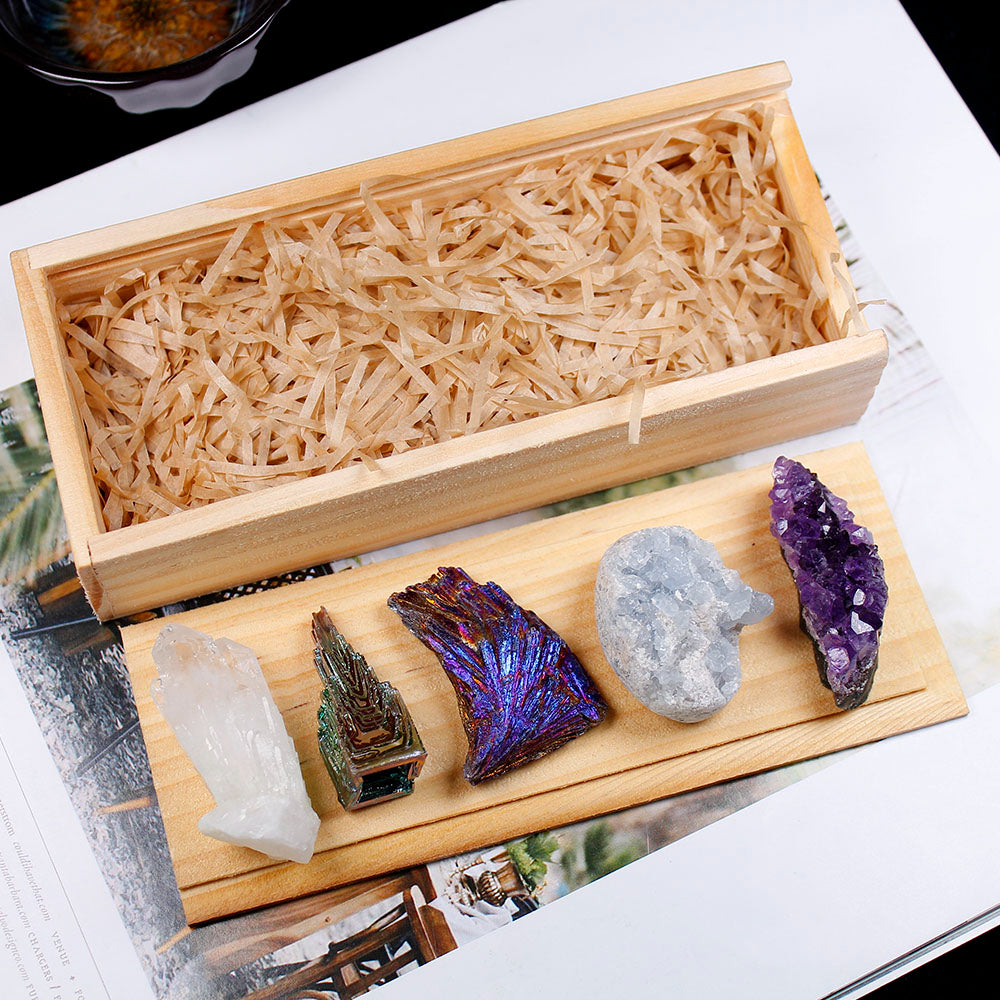 Natural Crystals 5 Pieces Set Home Collection Wooden Box Gift