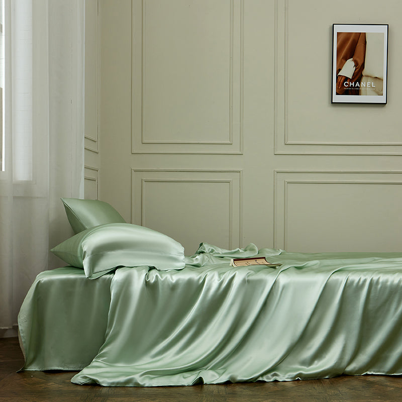 Thana Norway Green Pure Mulberry Silk Luxury Bedding Set - DARIYA HOME