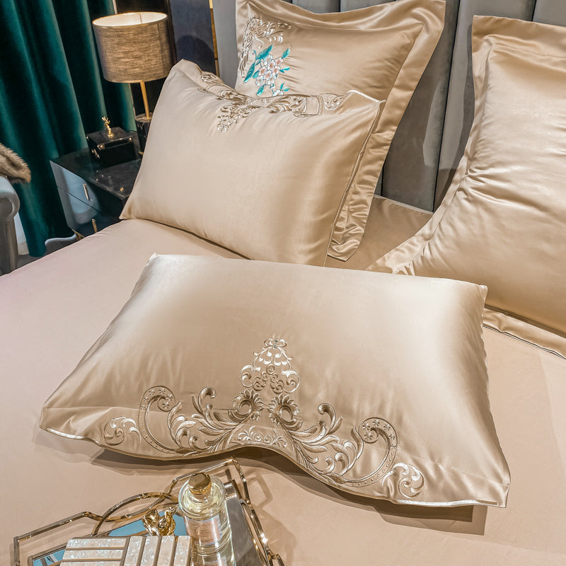 Julieta Akaroa Luxury 600 TC Egyptian Cotton Flowers Royal Embroidery Duvet Bedding Set - DARIYA HOME