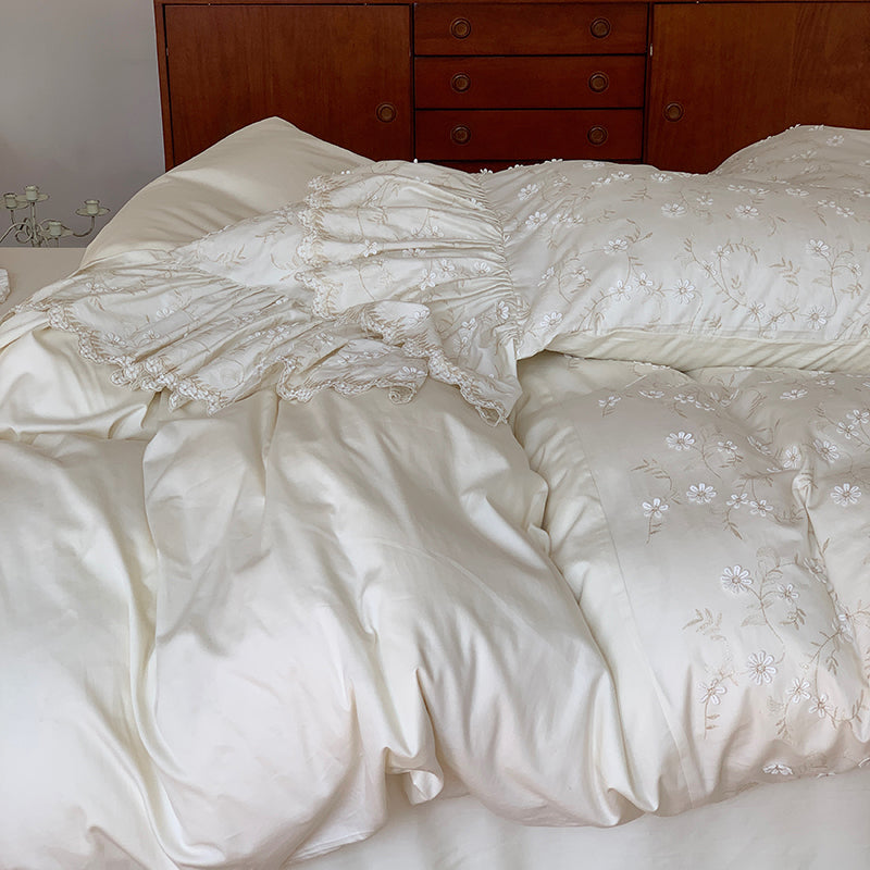 Morning Dew Flowers Egyptian Cotton Embroidery Duvet Bedding Set - DARIYA HOME